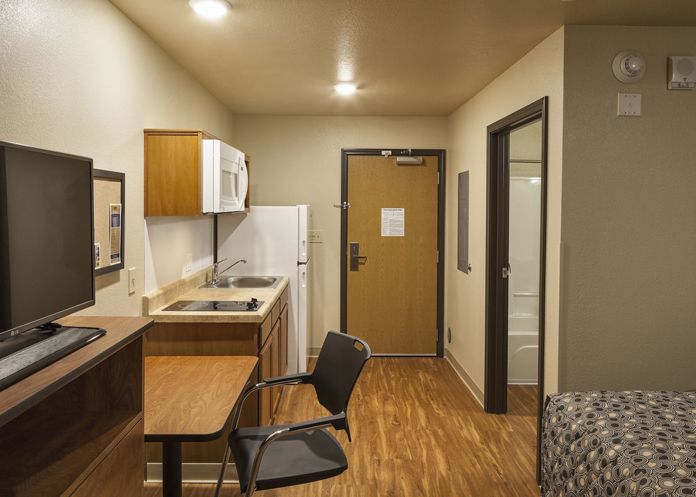 Extended Stay America Select Suites - Cleveland - Airport Fairview Park Εξωτερικό φωτογραφία