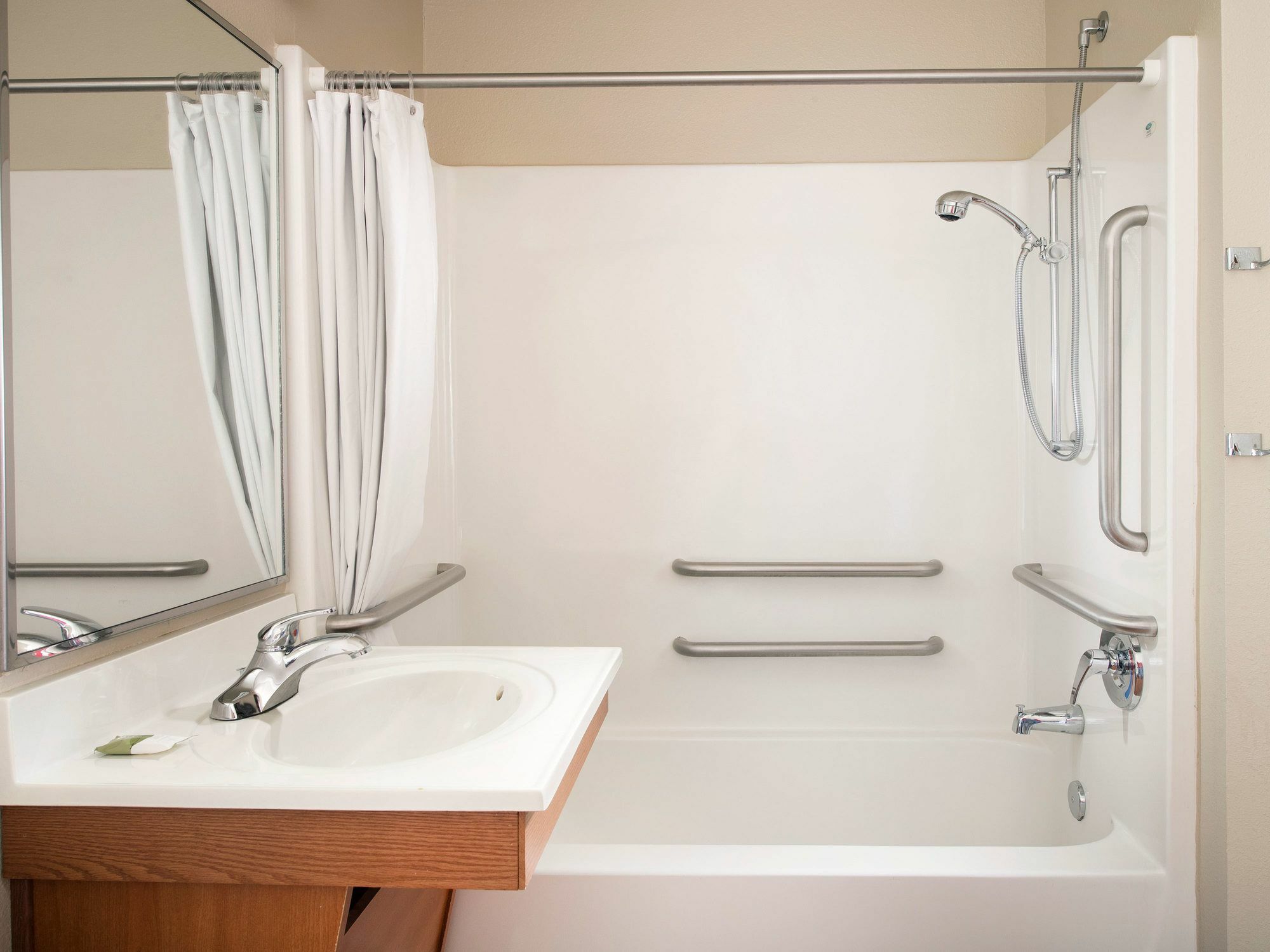 Extended Stay America Select Suites - Cleveland - Airport Fairview Park Εξωτερικό φωτογραφία