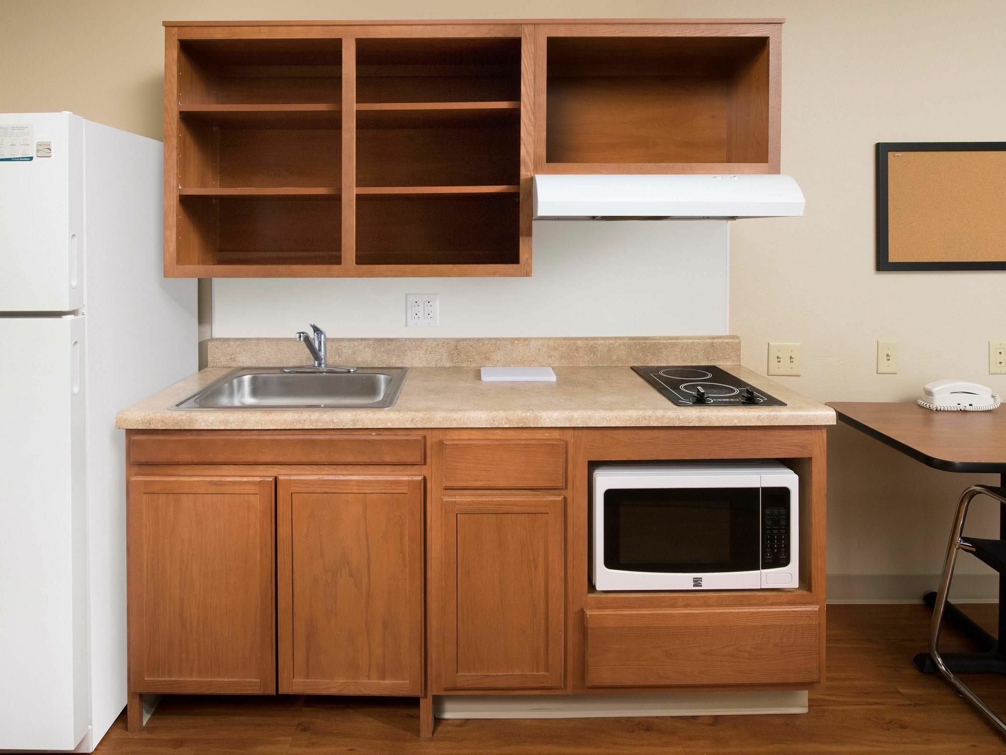 Extended Stay America Select Suites - Cleveland - Airport Fairview Park Εξωτερικό φωτογραφία